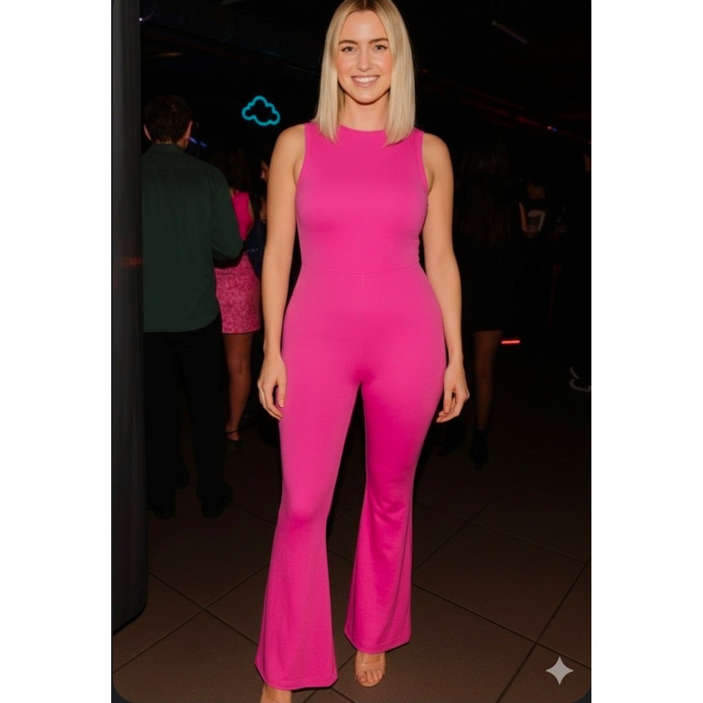 OQQ Jumpsuit XL Pink Ribbed Knit Sleeveless Bell Bottom Back Zip Y2K Activewear